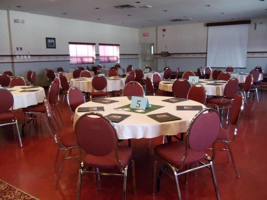 Albatross Hotel Gander Zewnętrze zdjęcie