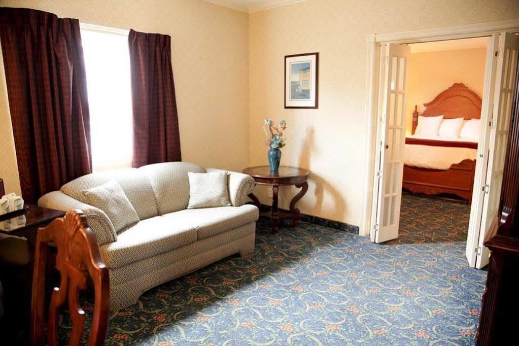 Albatross Hotel Gander Zewnętrze zdjęcie